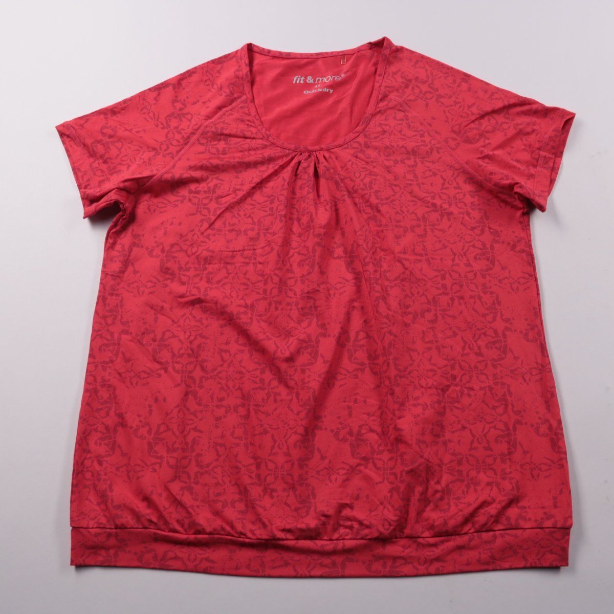 футболка Fit & More