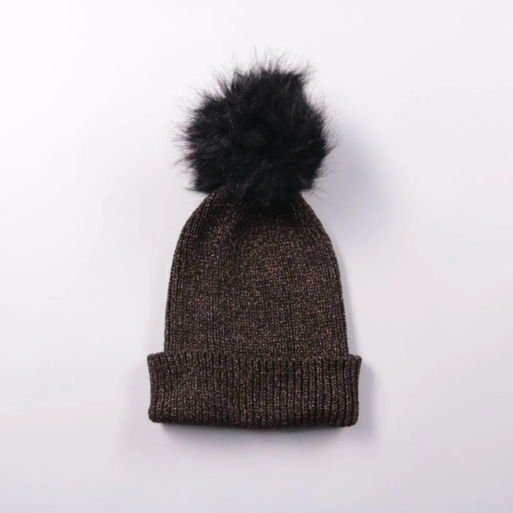 шапка не указано